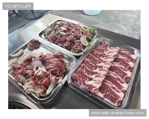 榕江烧烤摊主的“越位烤肉套餐”:足球与民俗的融合生意 榕江烧烤摊主的“越位烤肉套餐”:足球与民俗的融合生意